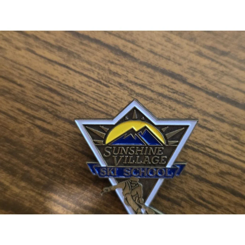 Sunshine Village Ski School Banff Alberta Canada Lapel Vest Hat Pin D11